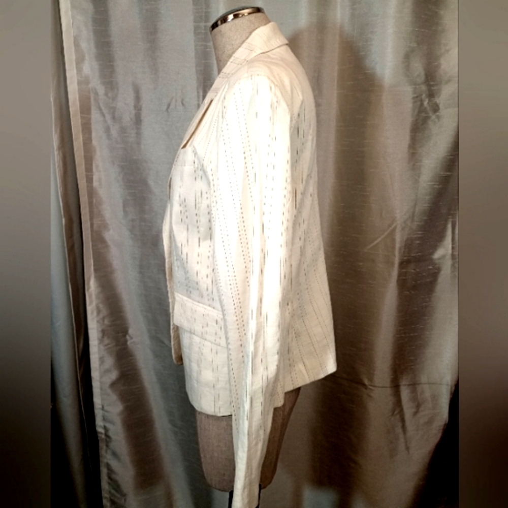 Alfani Blazer TAG Beige Stripes, Ivory Collar, ButtonUp, Pocket flaps, Women,12P - Picture 4 of 9